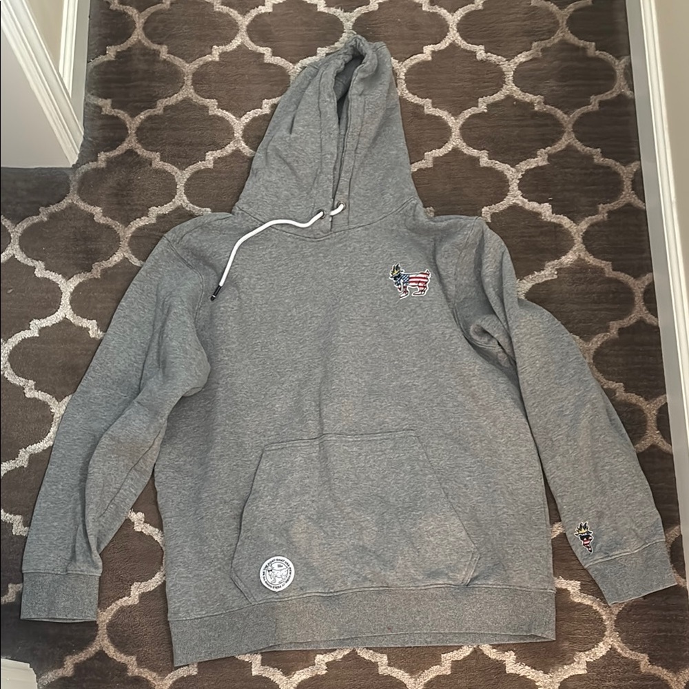 GOAT USA adult sweatshirt size L